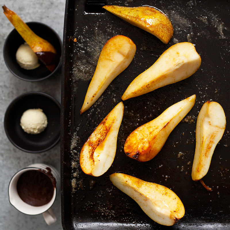 , Αχλάδια με παγωτό και σοκολάτα